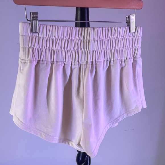 Women's Cream Skort - Picture 3 of 3